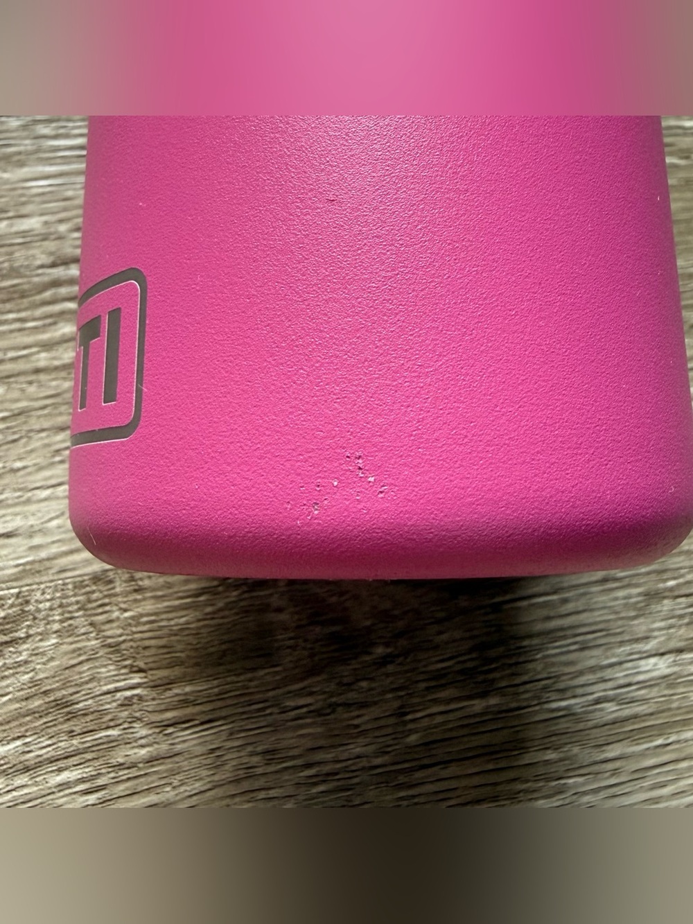 Yeti Rambler 12 oz Colster Slim Can Cooler Prickly Pear Pink - Picture 7 of 7